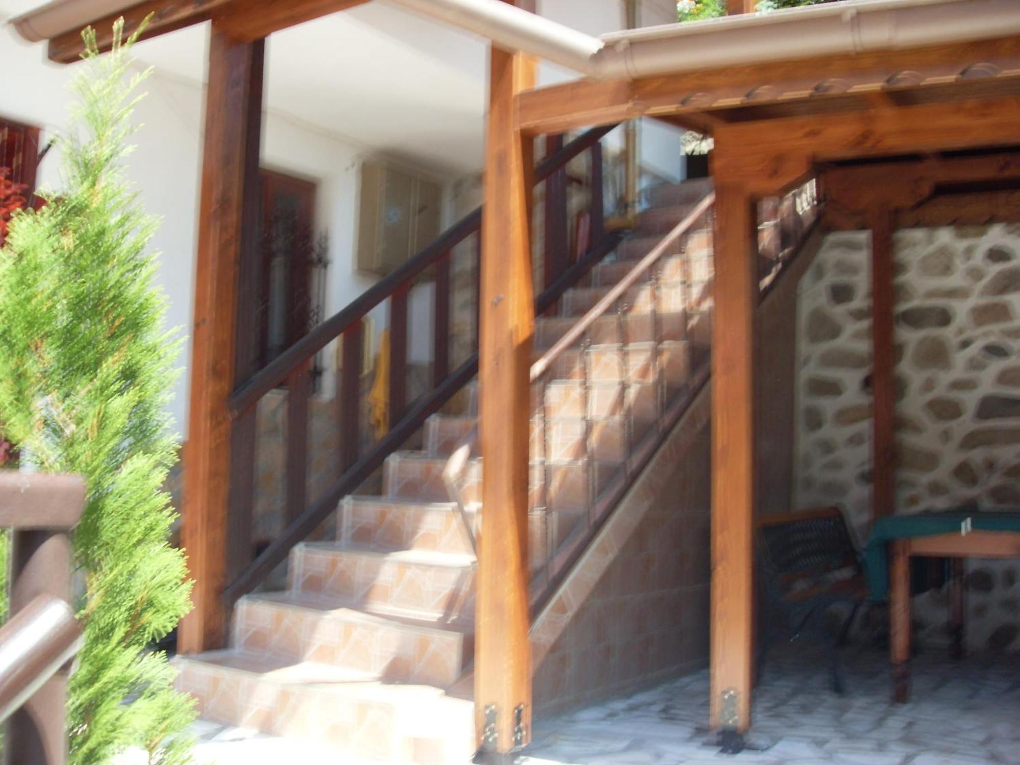 Guest House Rimski Most Мельник Экстерьер фото